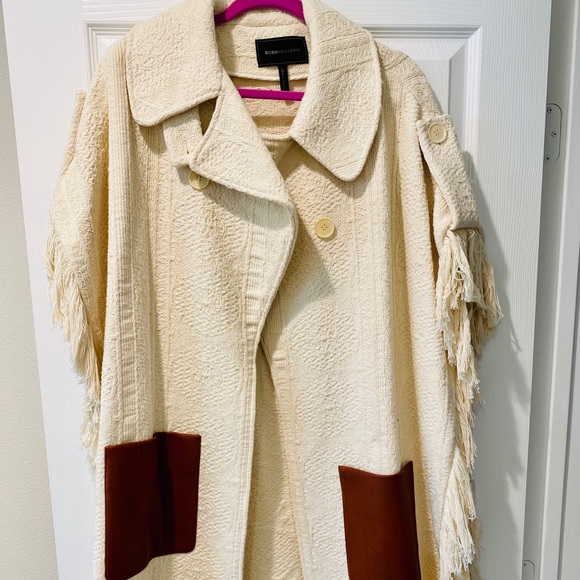 BCBG MaxAzria Beige Cape with Fringe - Picture 3 of 4
